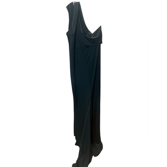 Miss Ord Black One Shoulder Maxi Dress - Picture 6 of 10